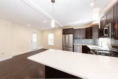 Main picture of 57 Catherine St