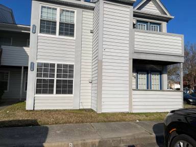 Main picture of 616 Waters Dr