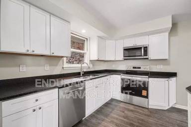 Main picture of 334 Hyde Park Dr