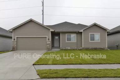 Main picture of 16513 Heather St