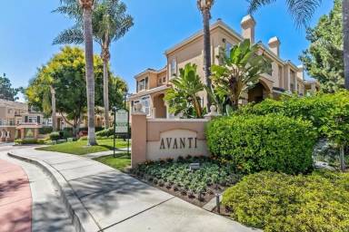 Main picture of 7130 Calabria Ct