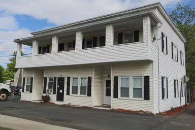 Main picture of 671 Springfield St