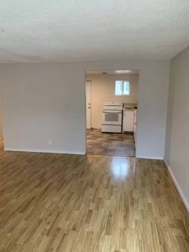 Main picture of 2602 W 1st Ave