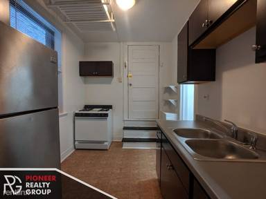 Main picture of 2330-38 N Spaulding Ave