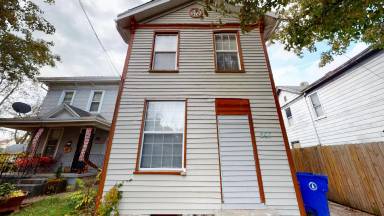Main picture of 607 S 2nd St