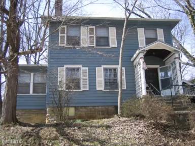 Main picture of 612 S Henderson St