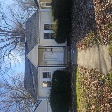 Main picture of 410 Locust St