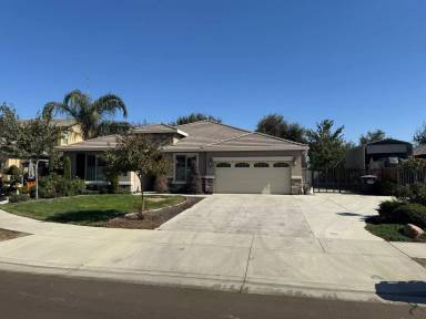 Main picture of 2118 N Silvervale Ct