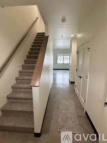 Main picture of 4440 12th St W