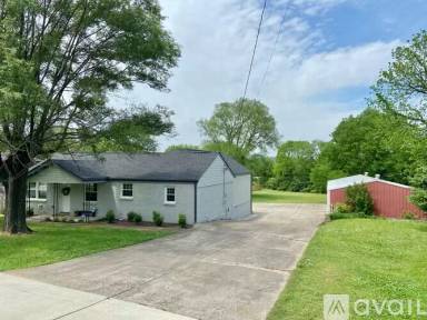 Main picture of 462 Lanier Dr
