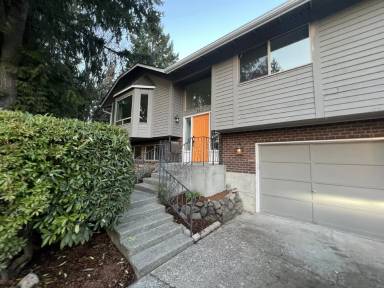 Main picture of 3611 25th St SE