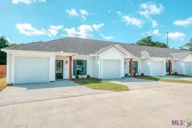 Main picture of 8739 Lockhart Rd