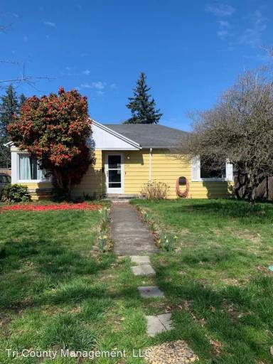 Main picture of 7121 SE Lexington St