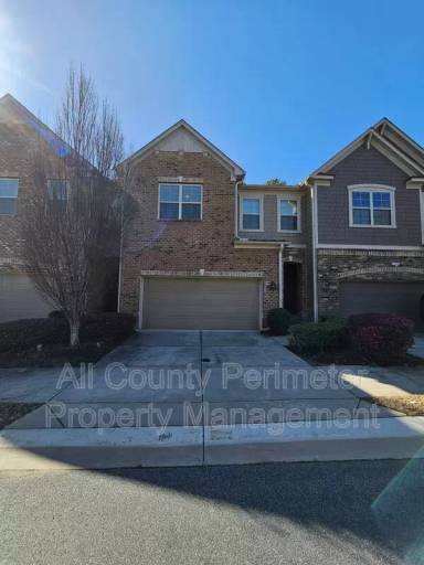 Main picture of 1597 Trailview Way NE