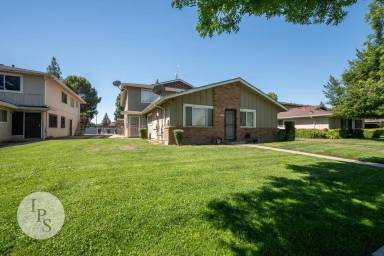Main picture of 2767 W Fairmont Ave