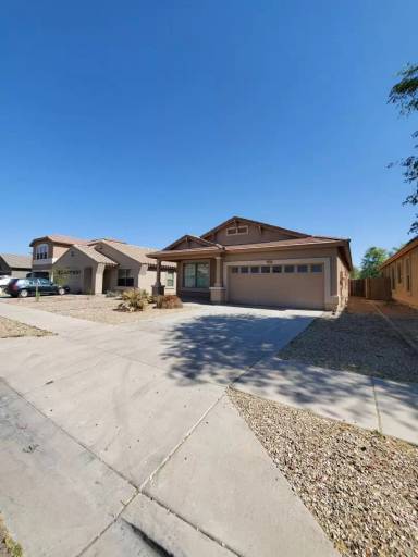 Main picture of 3125 W T Ryan Ln