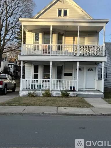 Main picture of 349 Spring Ave