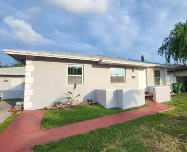 Main picture of 18727 SW 100th Ave