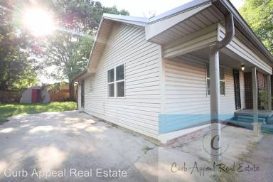 Main picture of 1801 W Nettleton Ave