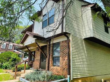 Main picture of 515 E Graham Pl