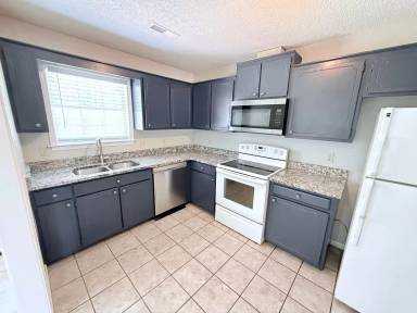Main picture of 1007 Creekside Pl