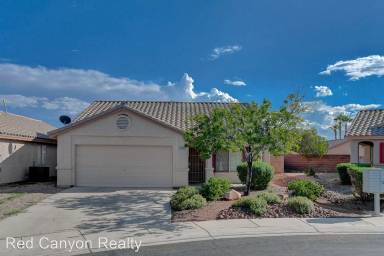 Main picture of 2107 Point Morada Ave