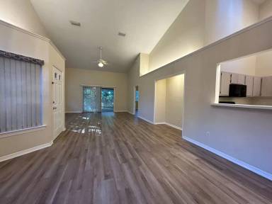 Main picture of 5147 SW 9th Ln