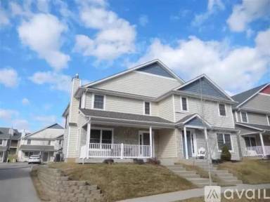 Main picture of 2802 E Bressingham Way