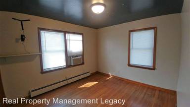 Main picture of 2337 N 66th St