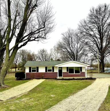 Main picture of 4341 W Whiteland Rd