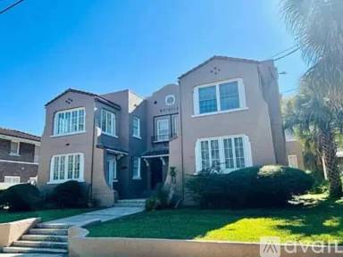 Main picture of 2952 Park St