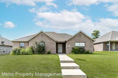 Main picture of 3106 SW Featherston Rd
