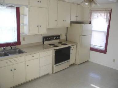 Main picture of 239 14th Ave S