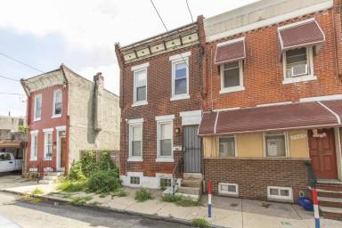 Main picture of 2223 S Reese St