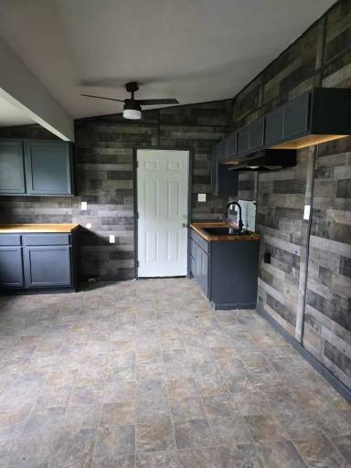 Main picture of 1301 Saint Zita Ln