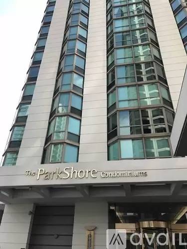 Main picture of Park Shore Condominiums