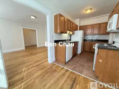Main picture of 1558 Massachusetts Ave