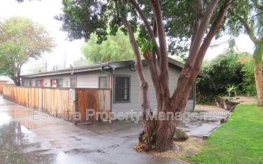 Main picture of 114 S Olive St