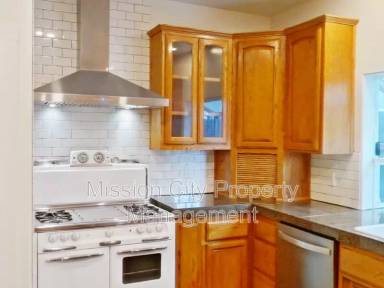 Main picture of 633 W De la Guerra St