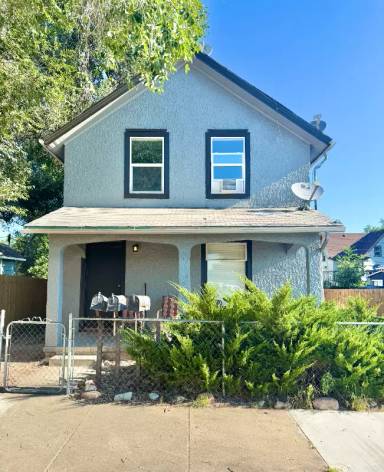 Main picture of 322 E Saint Vrain St