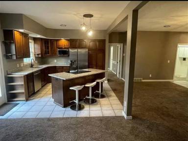 Main picture of 1254 Evans City Rd