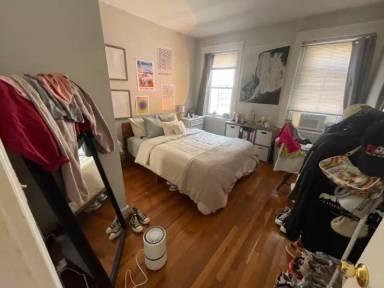 Main picture of 1193 Commonwealth Ave