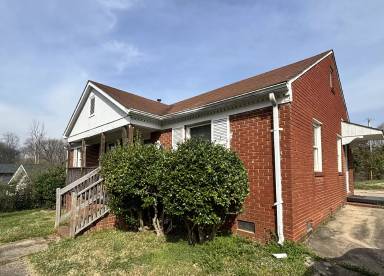 Main picture of 3211 Burbank Dr