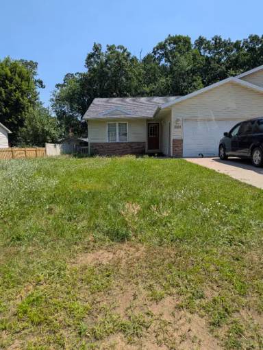 Main picture of 3350 Bridlewood Dr