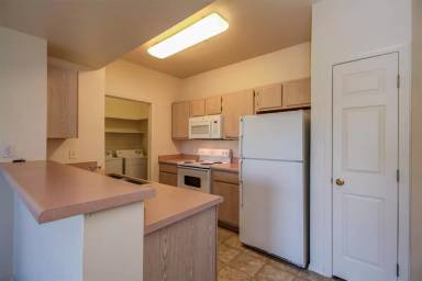 Main picture of The Condominium at Williams Centre
