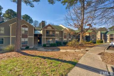 Main picture of 3702 Chimney Ridge Pl