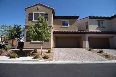 Main picture of 5160 Fiery Sky Ridge St