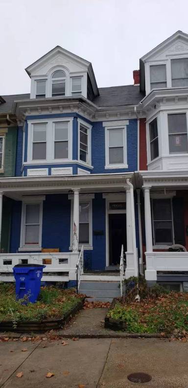 Main picture of 106 E North Ave