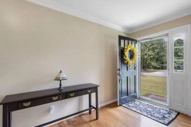 Main picture of 4533 Haymarket Ln