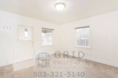 Main picture of 1234 N Watts St